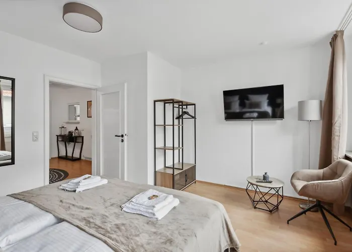 Charysma - Billard-Loft, Fussgaengerzone, Schlafzimmer Mit Smart-Tv, Parkplatz